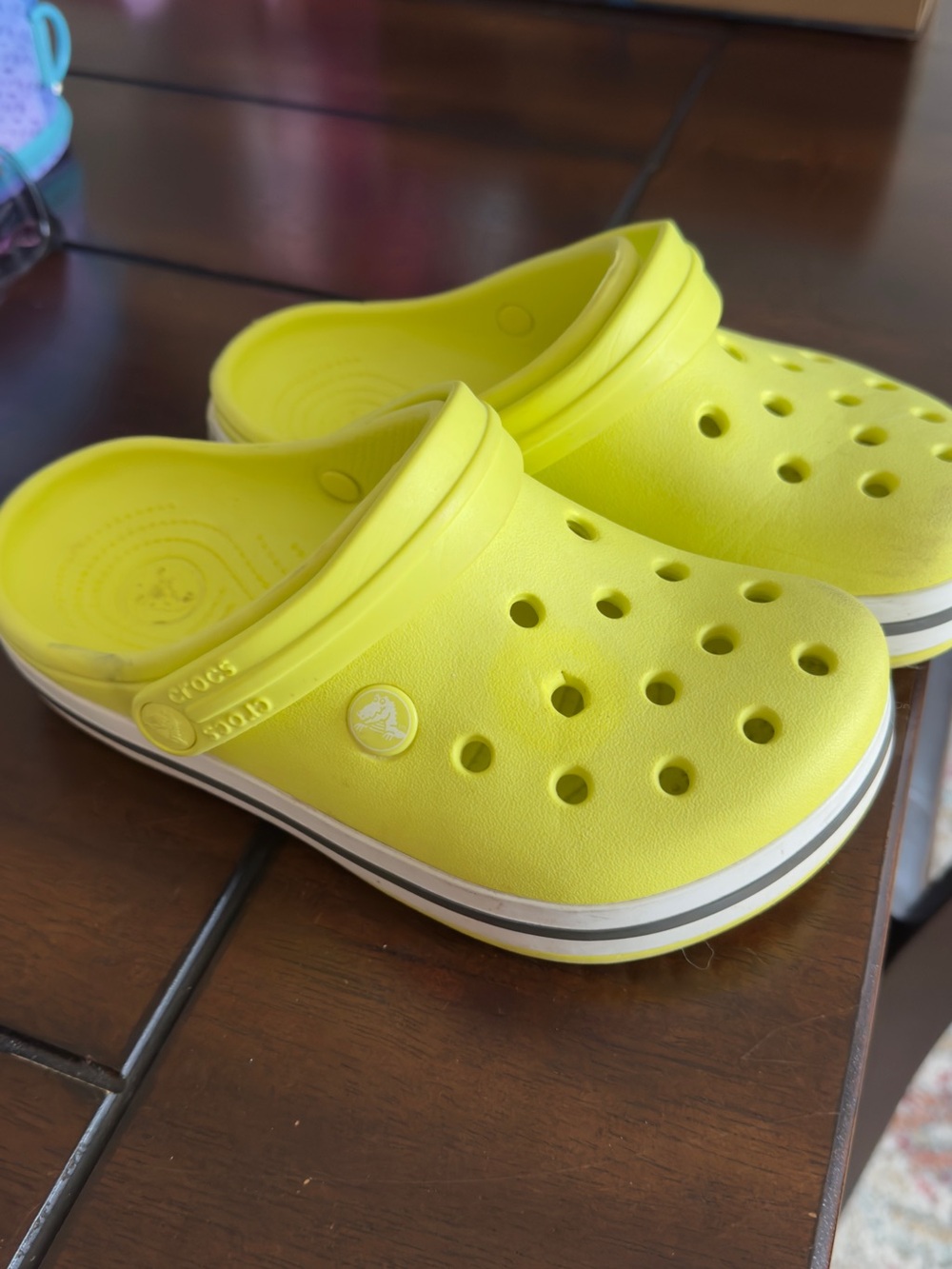 CROCS Kids Classic Clog in Bright Yellow